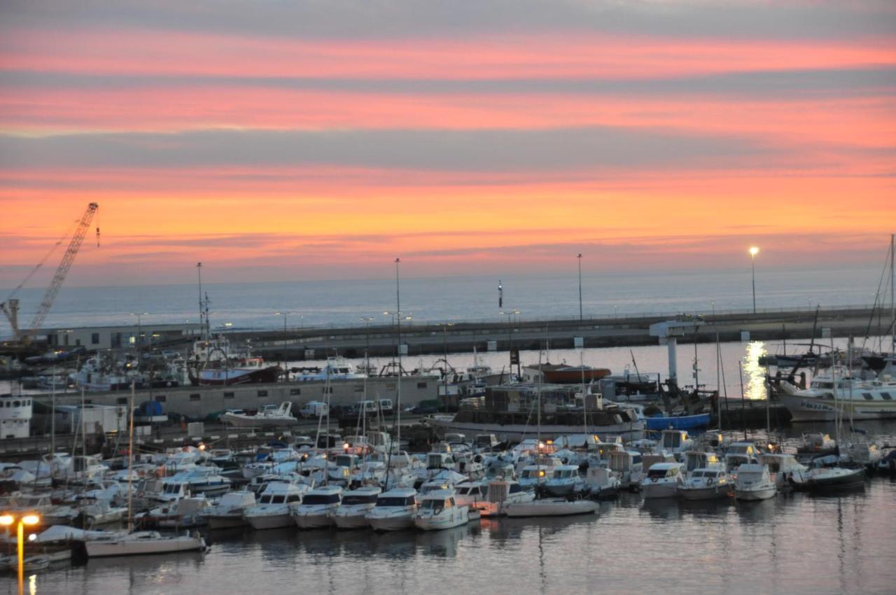 El Piset De Palamos Lägenhet Exteriör bild